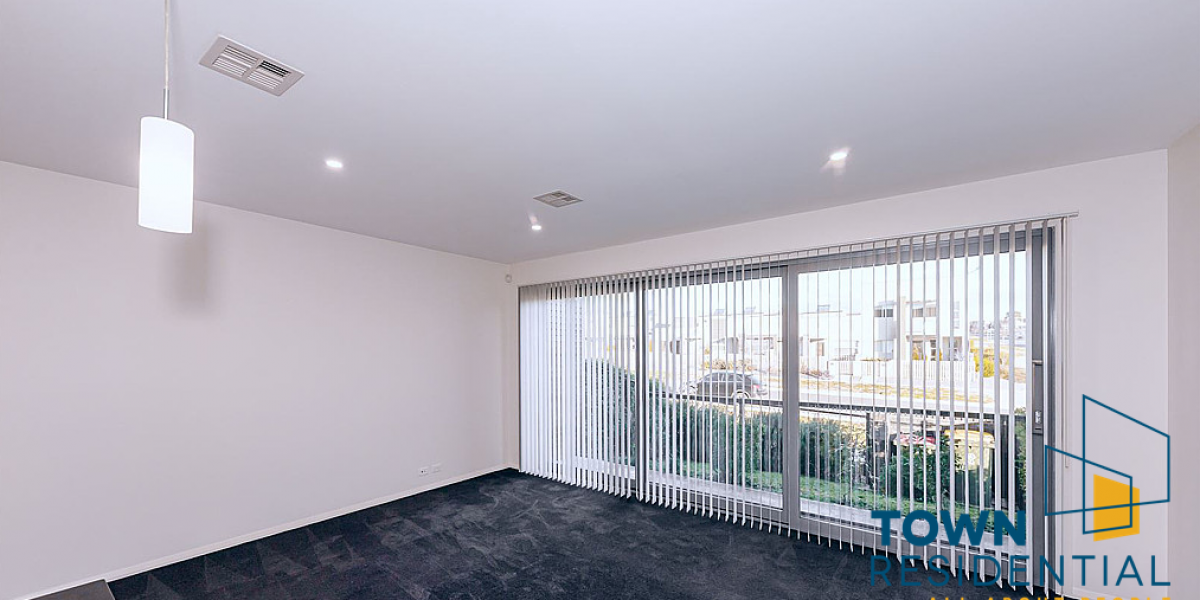 38 Chanter Terrace, COOMBS, ACT 2611 AUS