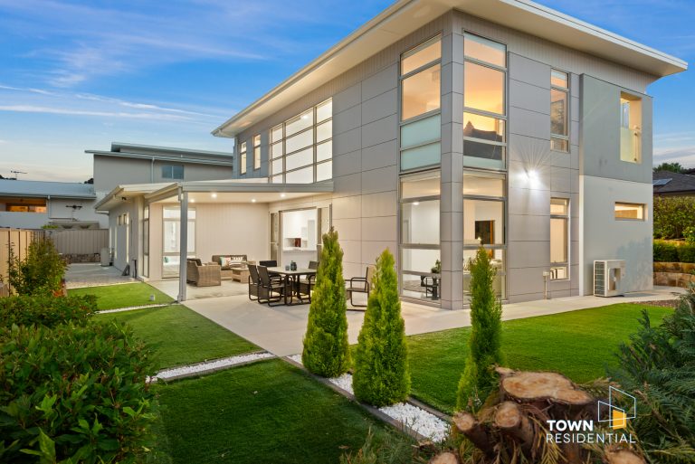 53 Langtree Crescent, CRACE  ACT  2911