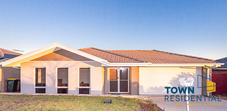 11 Joe Croft Street, BONNER  ACT  2914