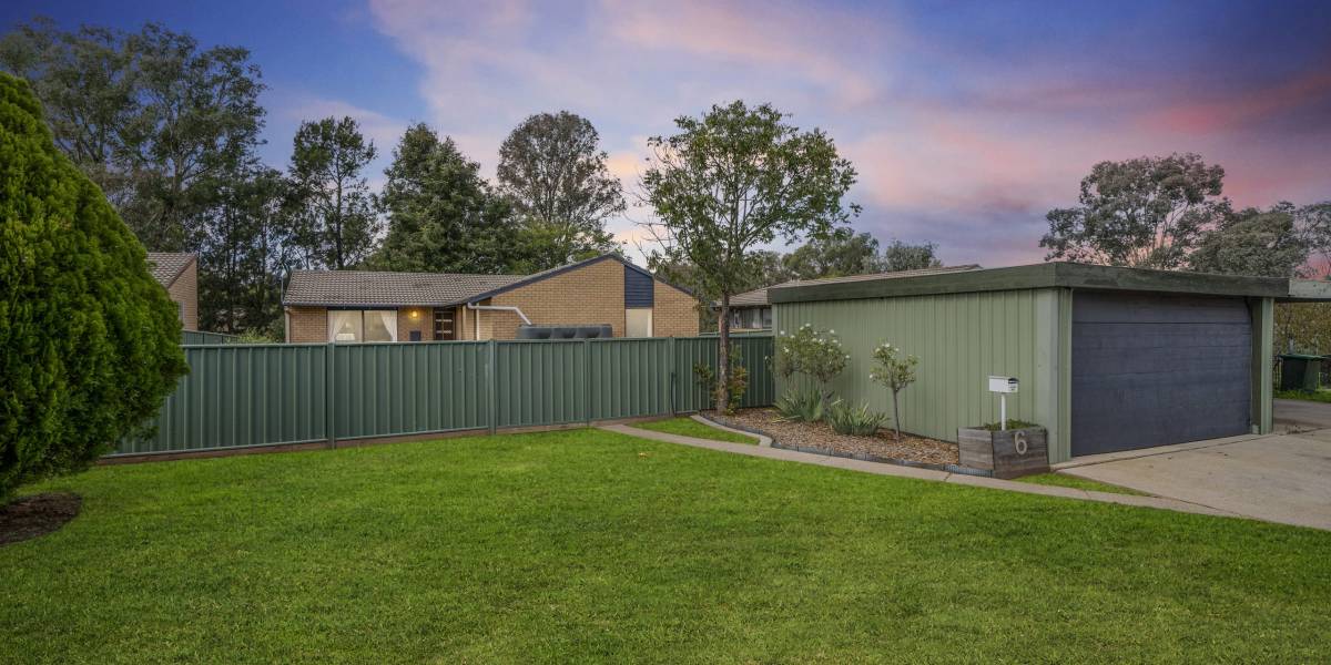 6 Macqueen Place, CHARNWOOD, ACT 2615 AUS