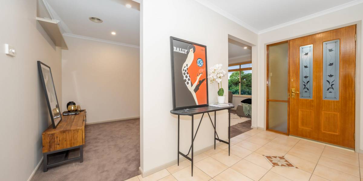 35 Nicholii Loop, JERRABOMBERRA, NSW 2619 AUS