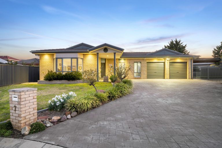 7 McShane Place, NICHOLLS  ACT  2913