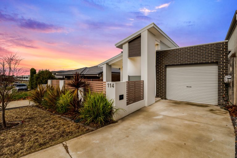 114 Overall Avenue, CASEY  ACT  2913