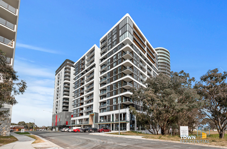 908/6 Gribble Street, GUNGAHLIN  ACT  2912