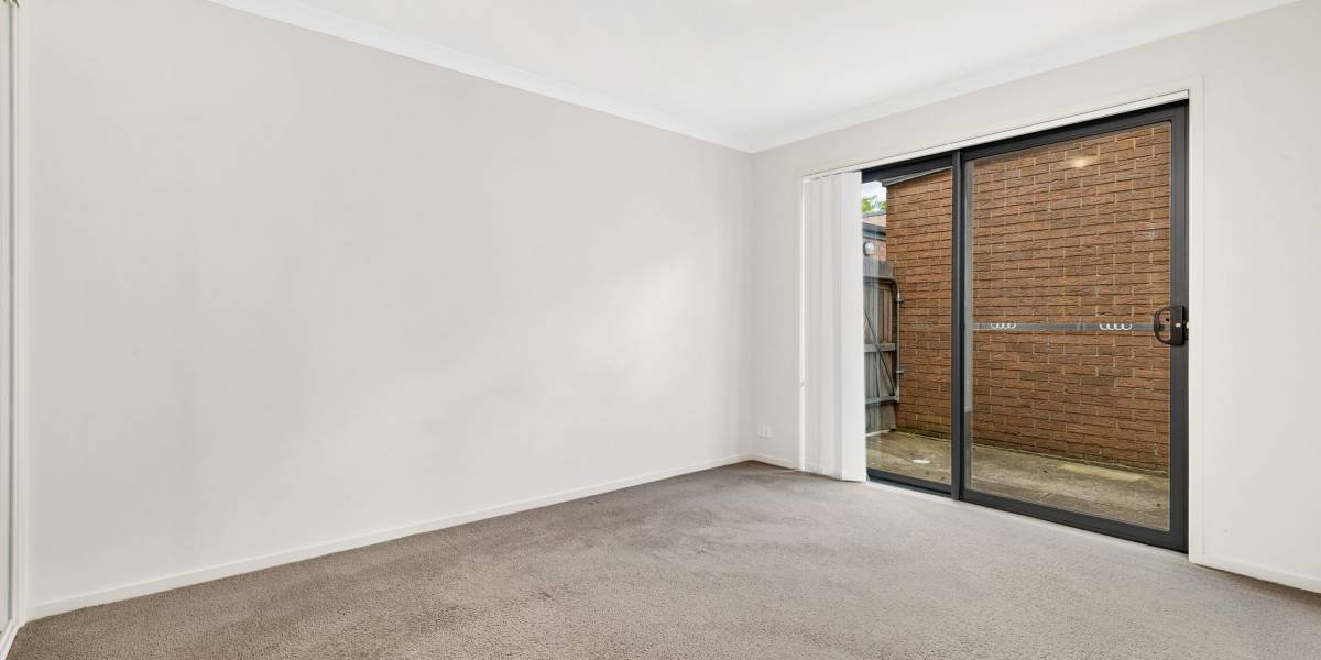 1/4 Jeff Snell Crescent, DUNLOP, ACT 2615 AUS