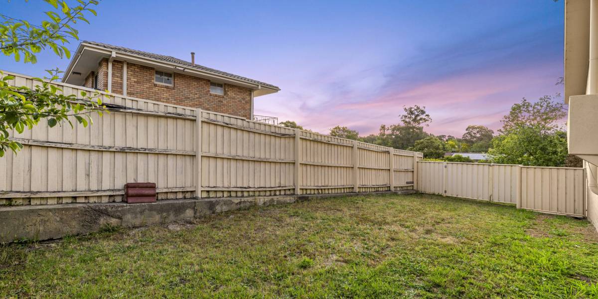 17 Mathieson Crescent, WEETANGERA, ACT 2614 AUS