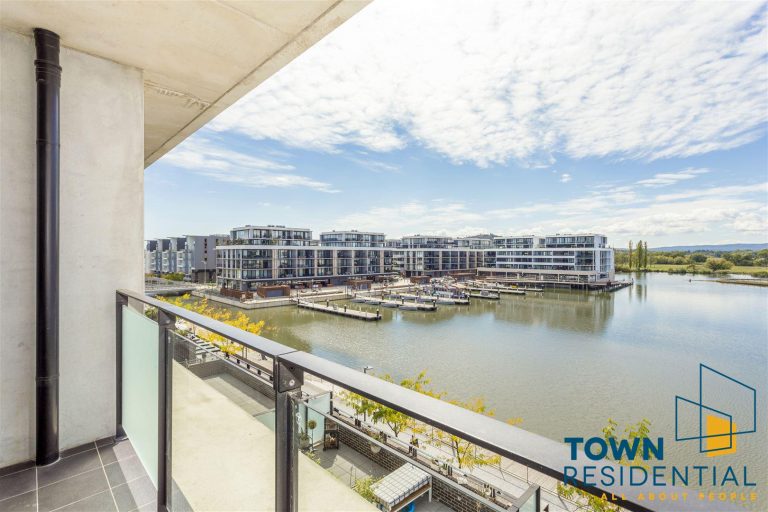 14/35 Eastlake Parade, KINGSTON  ACT  2604