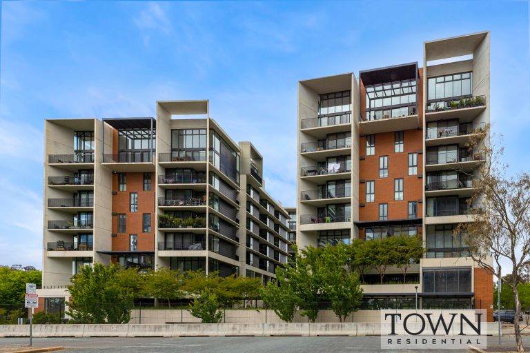 106/8 Veryard Lane, BELCONNEN  ACT  2617