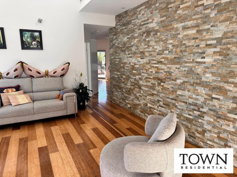 11 Helby Street, HARRISON  ACT  2914