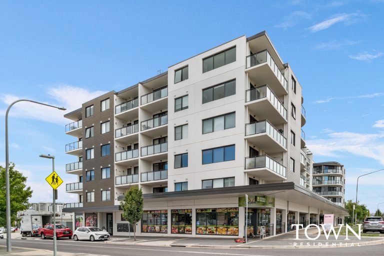 58/2 Hinder Street, GUNGAHLIN  ACT  2912