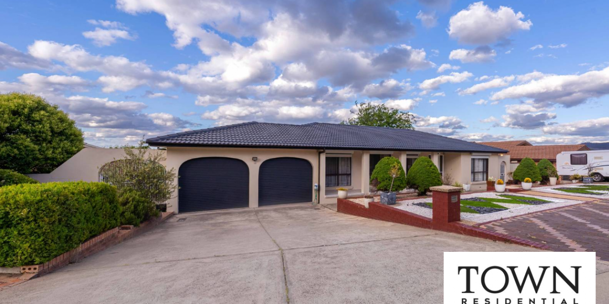 15 Hadleigh Circuit, ISABELLA PLAINS, ACT 2905 AUS