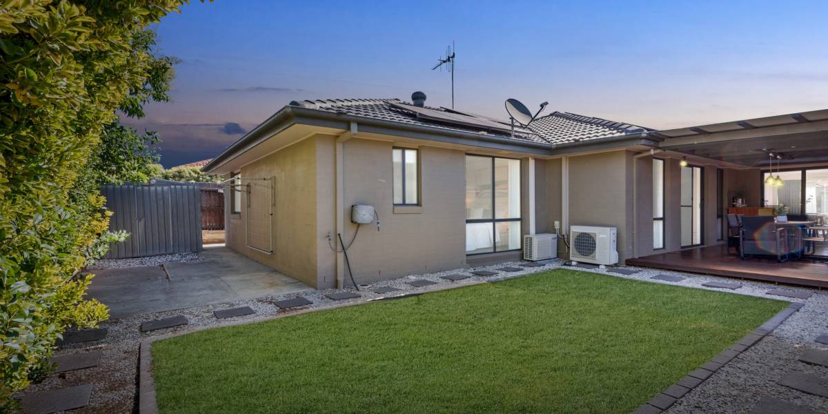 20 Bembrick Street, GUNGAHLIN, ACT 2912 AUS
