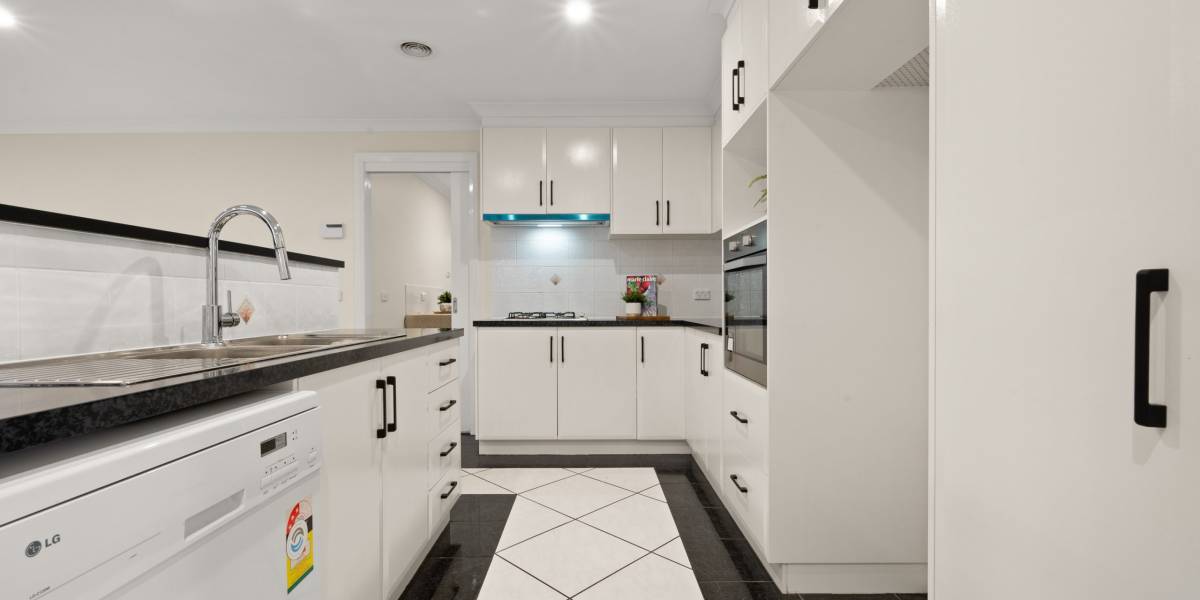 20 Bembrick Street, GUNGAHLIN, ACT 2912 AUS