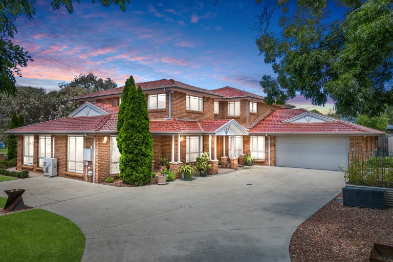 6 Barclay Place, NICHOLLS  ACT  2913
