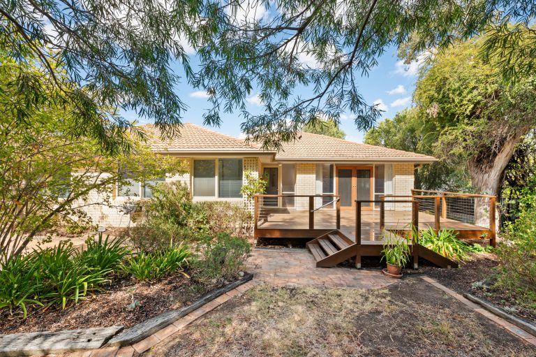 32 Herschell Circuit, FLYNN  ACT  2615
