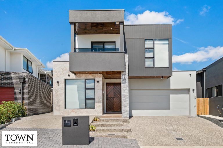 11 Penketh Street, DENMAN PROSPECT  ACT  2611