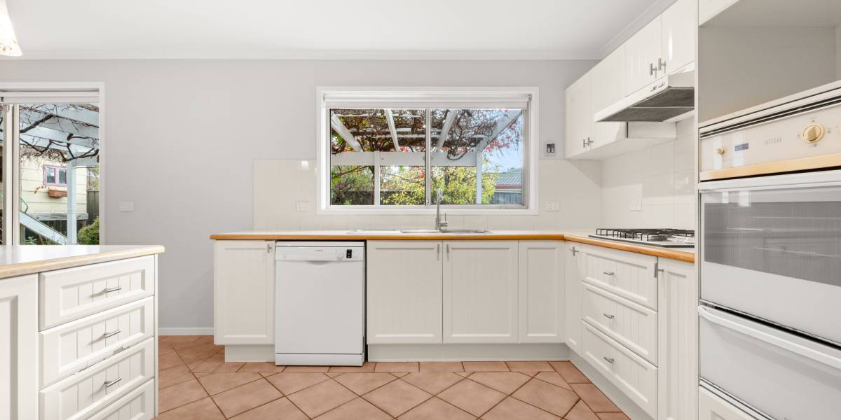 38 Freda Bennett Circuit, NICHOLLS, ACT 2913 AUS