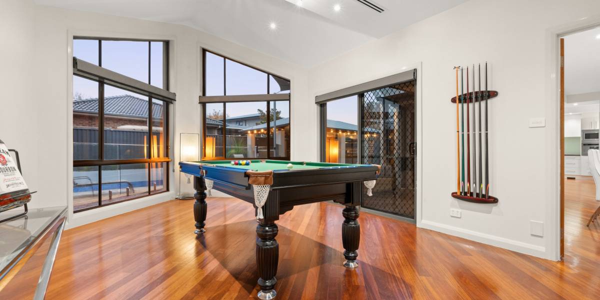 26 Jeanne Young Circuit, MCKELLAR, ACT 2617 AUS