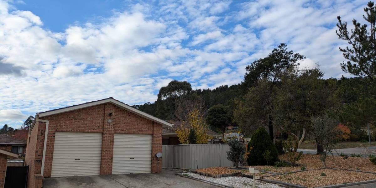 10 Ringrose Crescent, ISAACS, ACT 2607 AUS