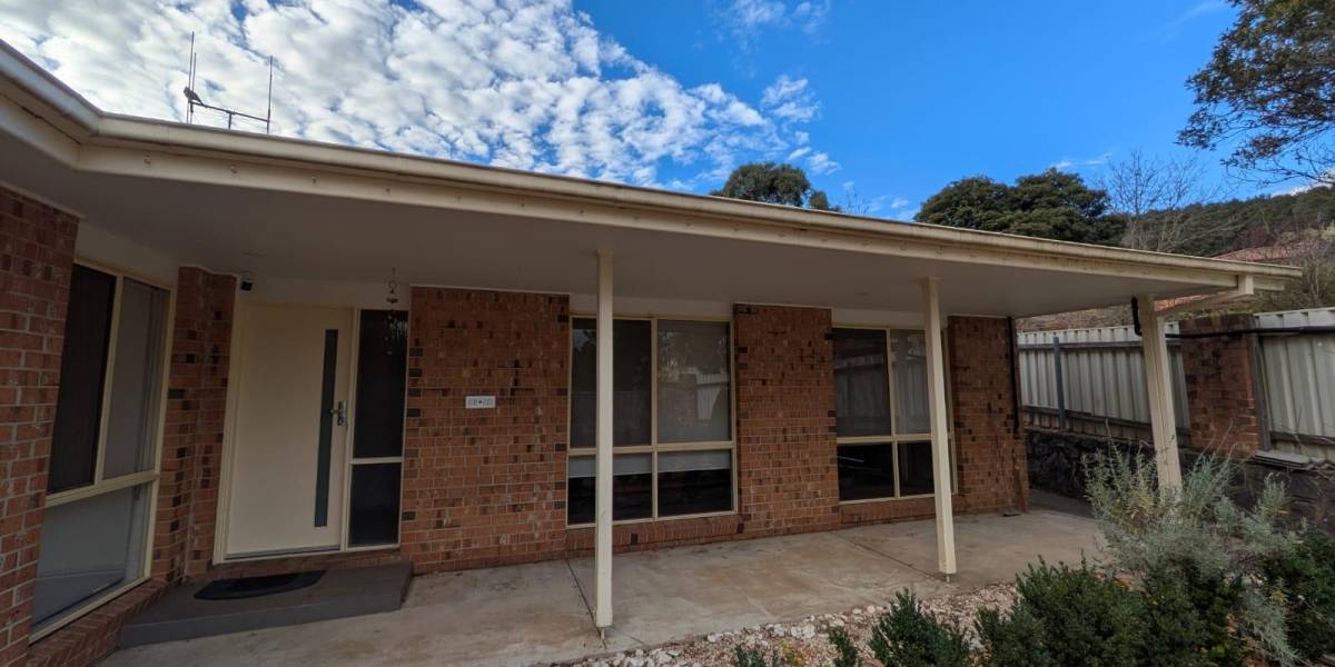 10 Ringrose Crescent, ISAACS, ACT 2607 AUS