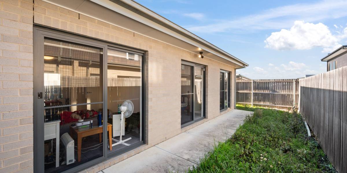 18 Shearston Street, MONCRIEFF, ACT 2914 AUS