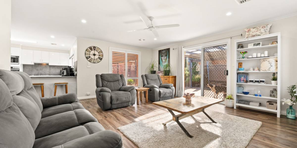 11 Bimberi Crescent, PALMERSTON, ACT 2913 AUS
