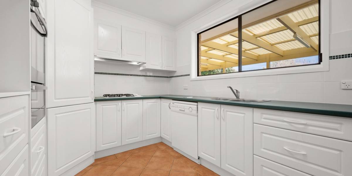 33 Catchpole Street, MACQUARIE, ACT 2614 AUS