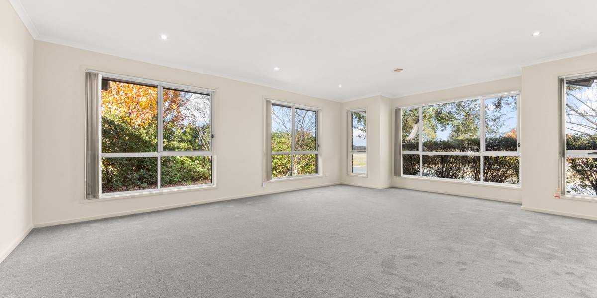 33 Ruth Bedford Street, FRANKLIN, ACT 2913 AUS