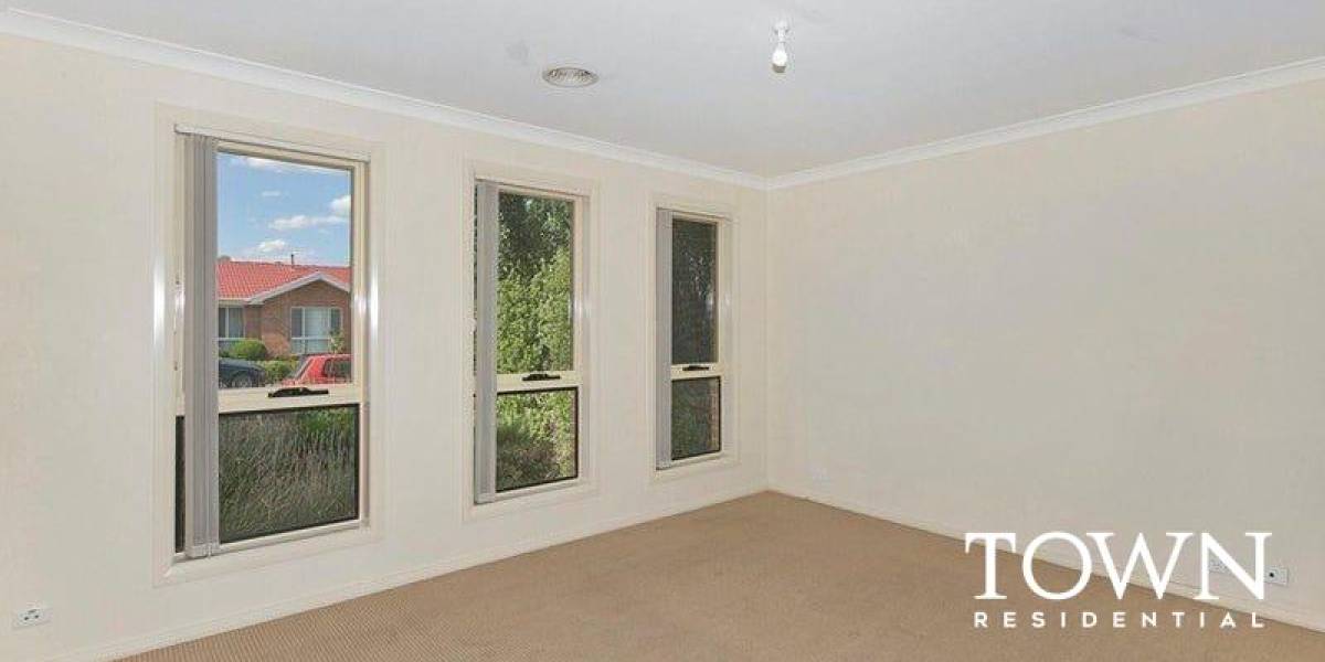 90 Ayrton Street, GUNGAHLIN, ACT 2912 AUS