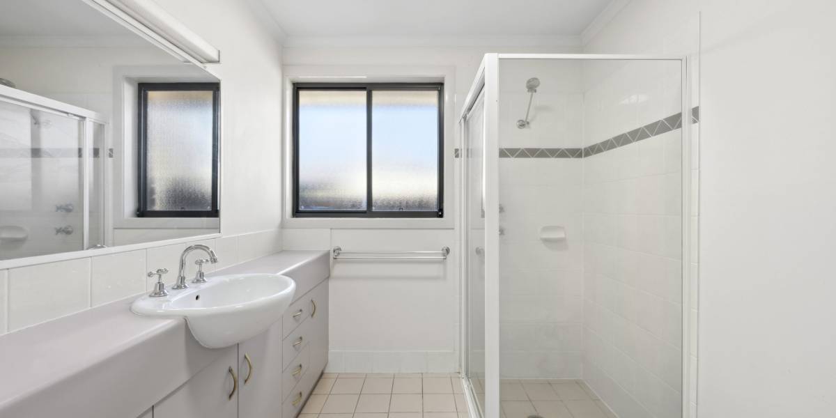 18 Cooloola Street, AMAROO, ACT 2914 AUS