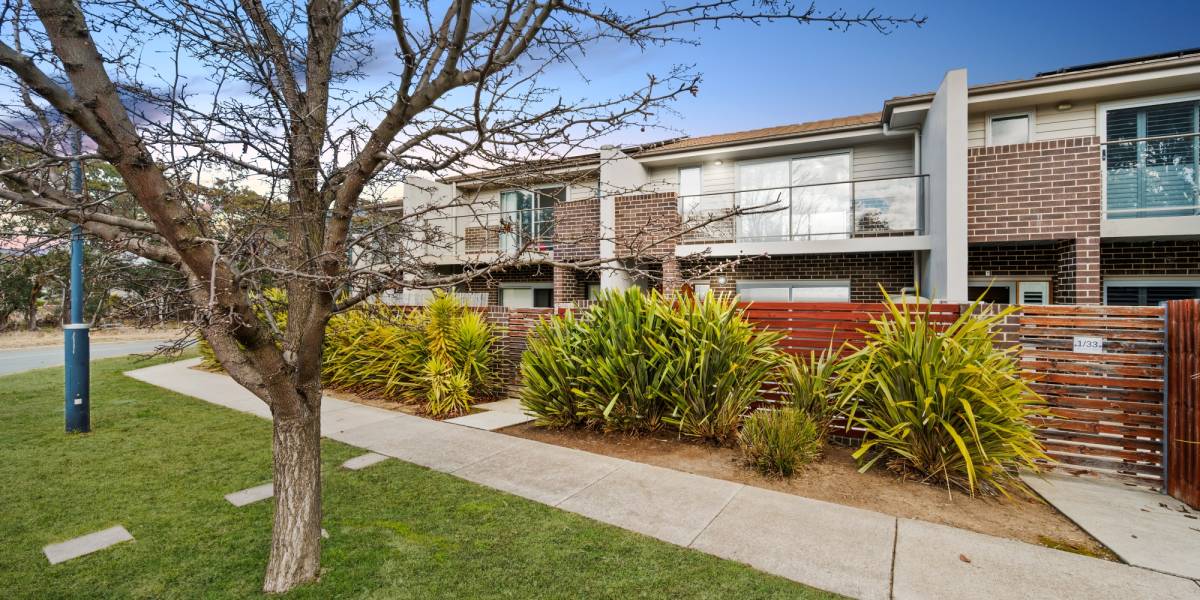 2/33 Ronald Walker Street, CASEY, ACT 2913 AUS