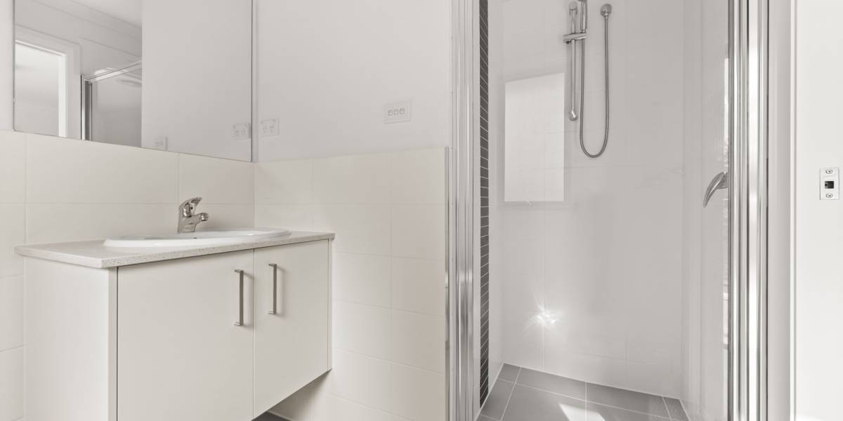 2/33 Ronald Walker Street, CASEY, ACT 2913 AUS