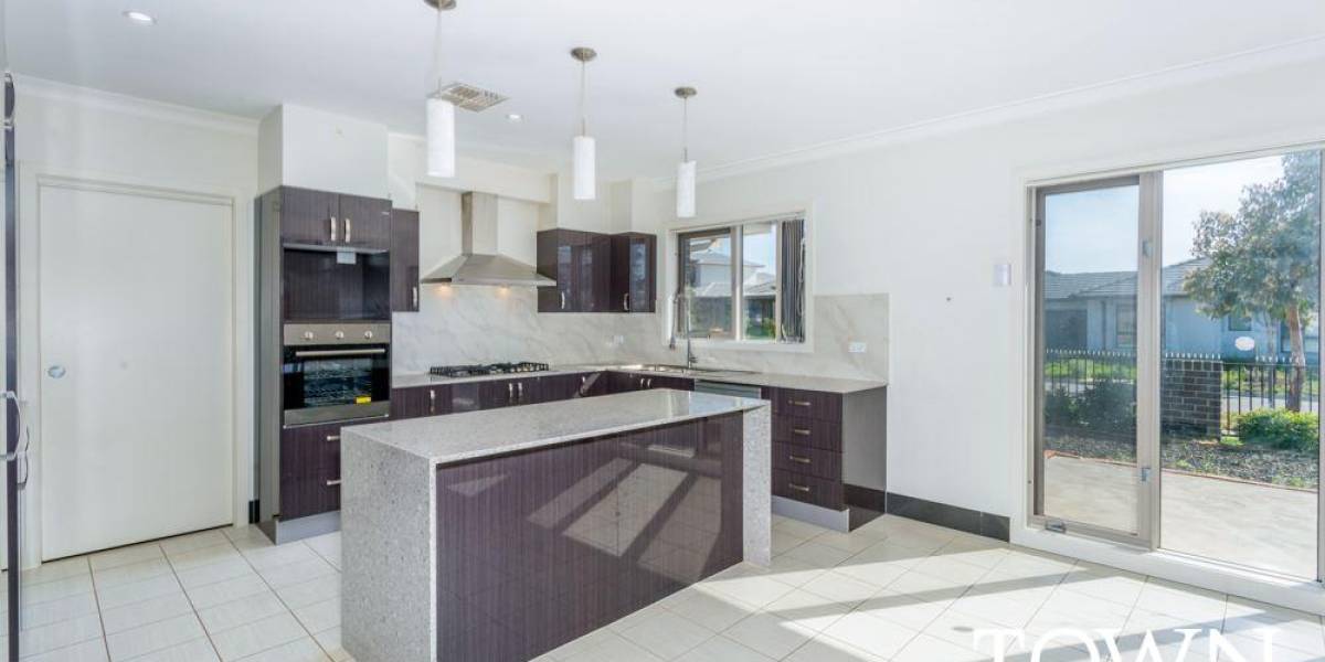 1 Mcgowan Crescent, GOOGONG, NSW 2620 AUS