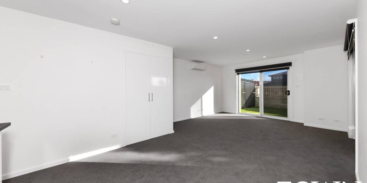 1A Robin Boyd Crescent, TAYLOR, ACT 2913 AUS