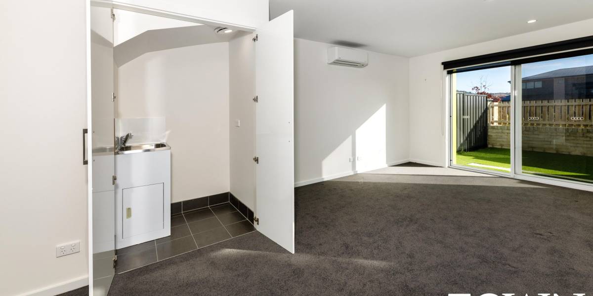 1A Robin Boyd Crescent, TAYLOR, ACT 2913 AUS