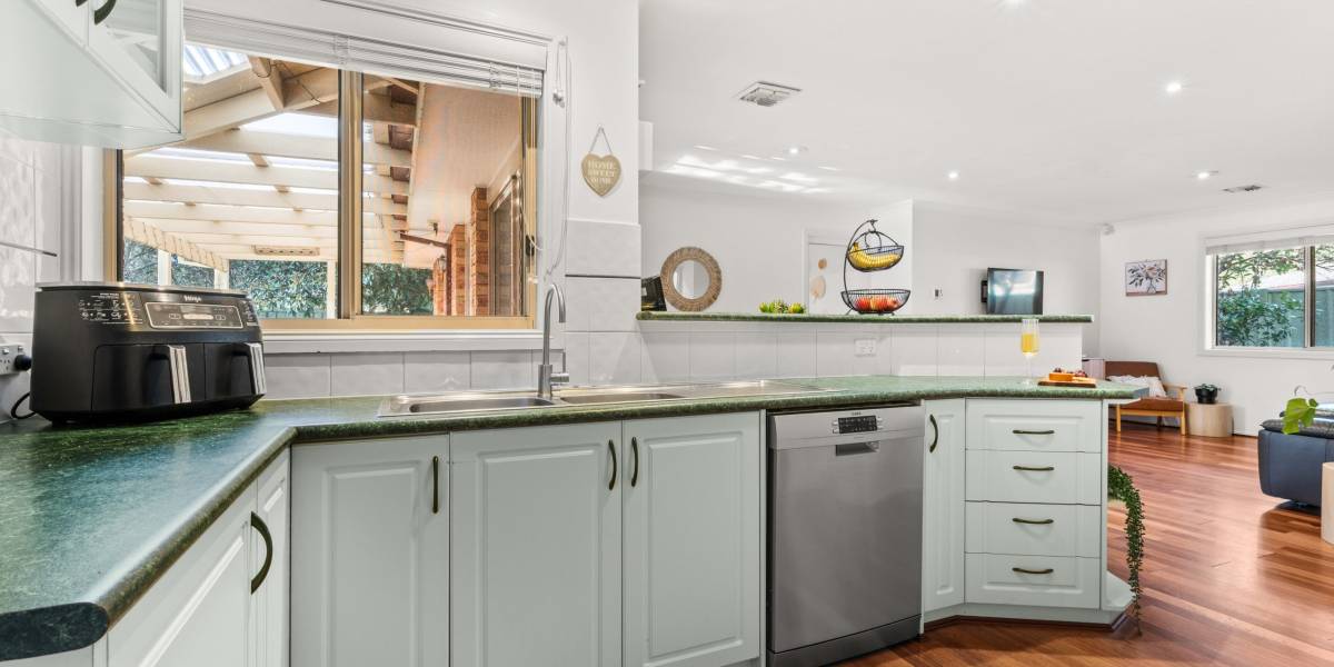 43 Freda Bennett Circuit, NICHOLLS, ACT 2913 AUS