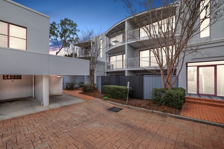 37/15 Howitt Street, KINGSTON  ACT  2604