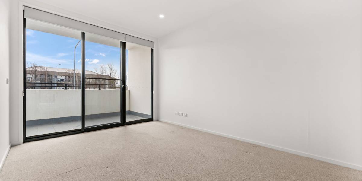 2/2 Hinder Street, GUNGAHLIN, ACT 2912 AUS
