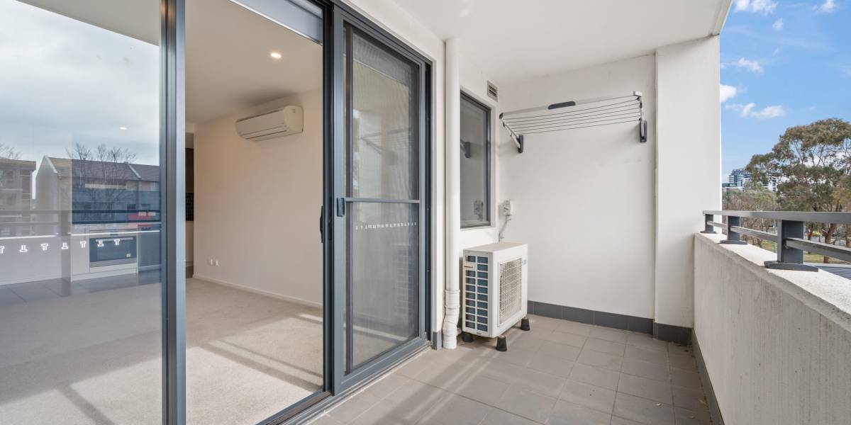 2/2 Hinder Street, GUNGAHLIN, ACT 2912 AUS