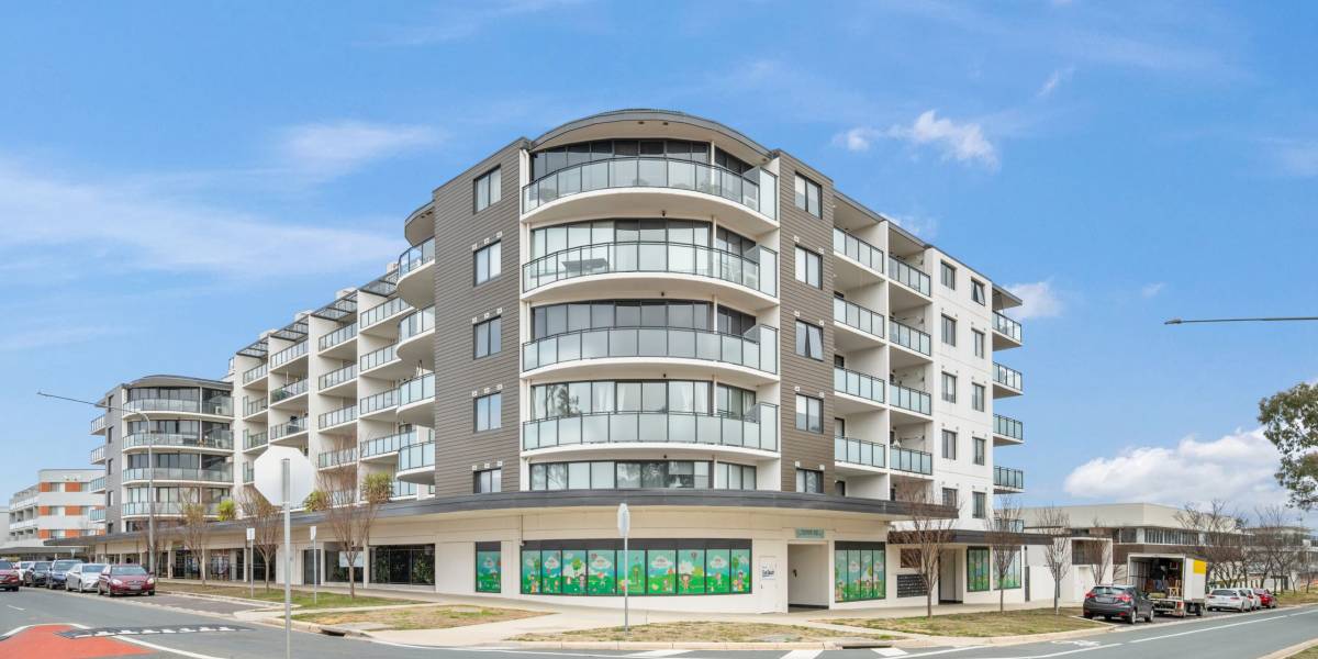 2/2 Hinder Street, GUNGAHLIN, ACT 2912 AUS