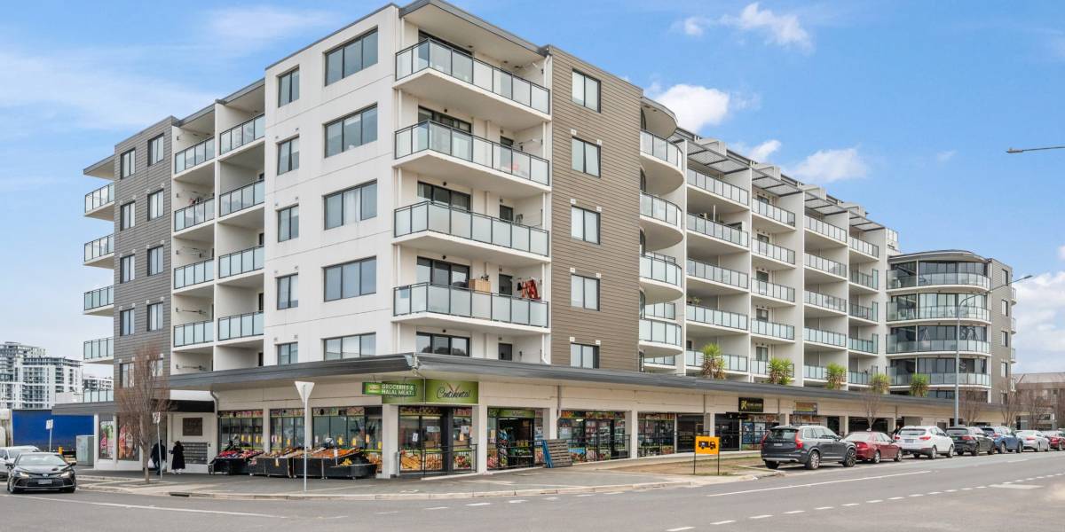 2/2 Hinder Street, GUNGAHLIN, ACT 2912 AUS