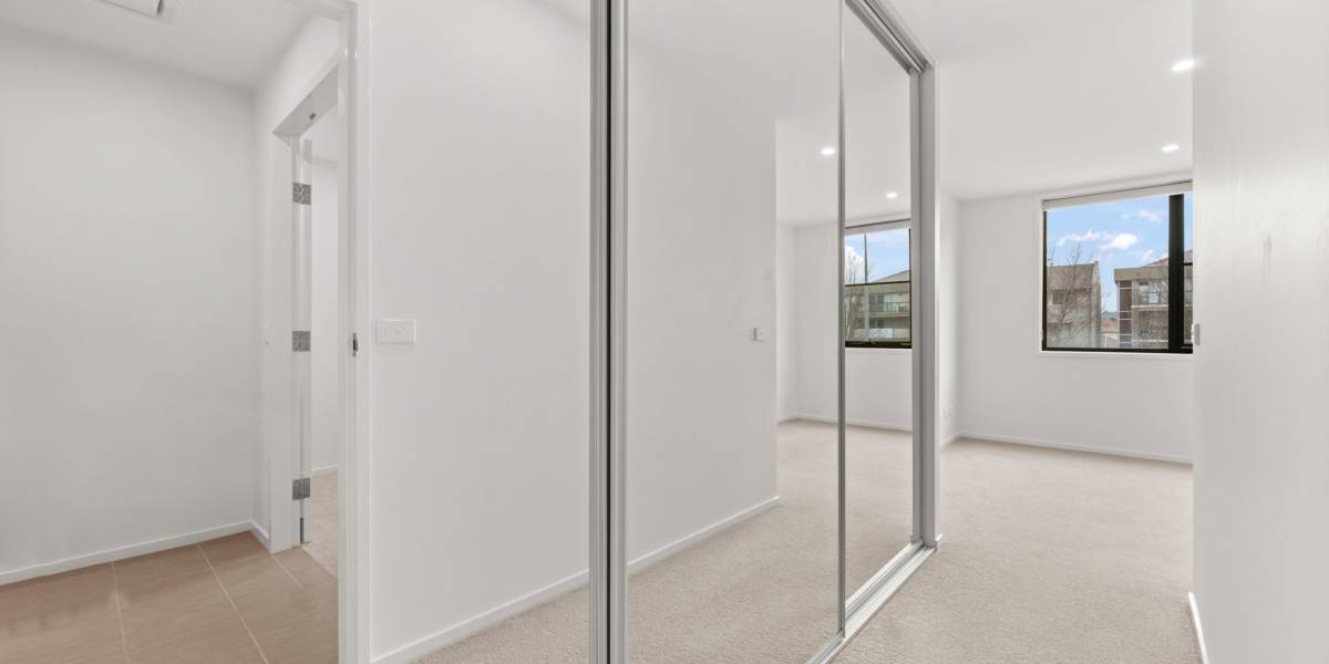 2/2 Hinder Street, GUNGAHLIN, ACT 2912 AUS