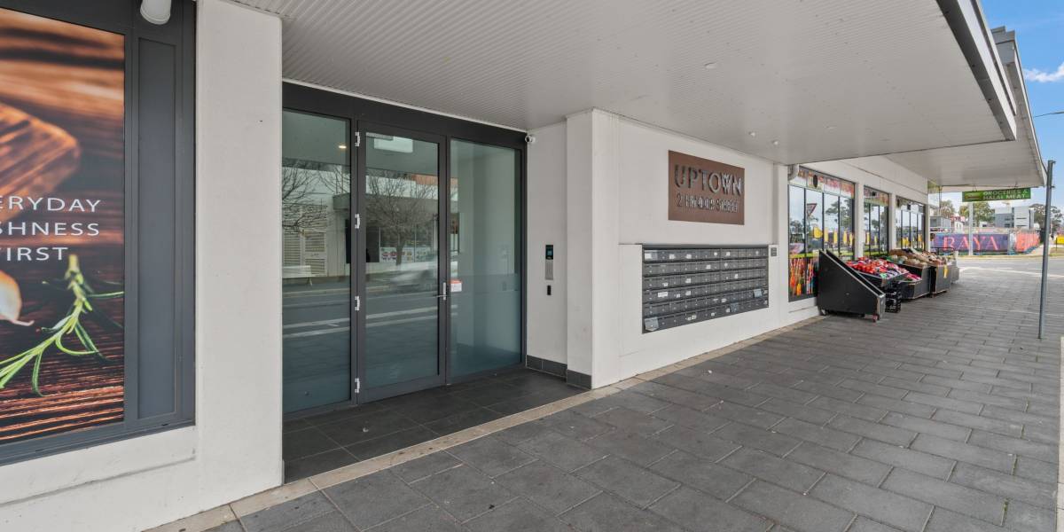 2/2 Hinder Street, GUNGAHLIN, ACT 2912 AUS