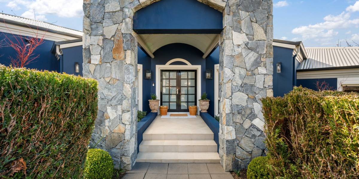 2 Viner Place, NICHOLLS, ACT 2913 AUS