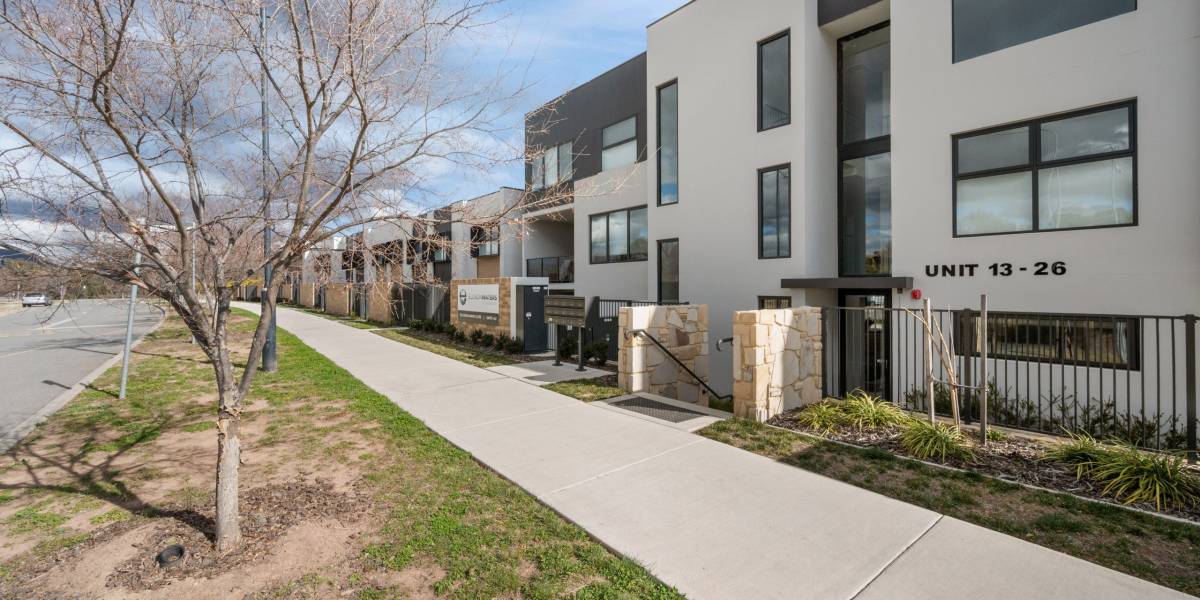 16/12 Ellison Harvie Close, GREENWAY, ACT 2900 AUS