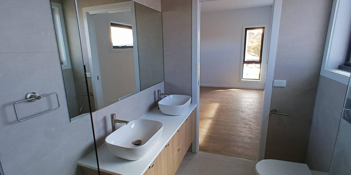 110 Edward Drive, GOOGONG, NSW 2620 AUS