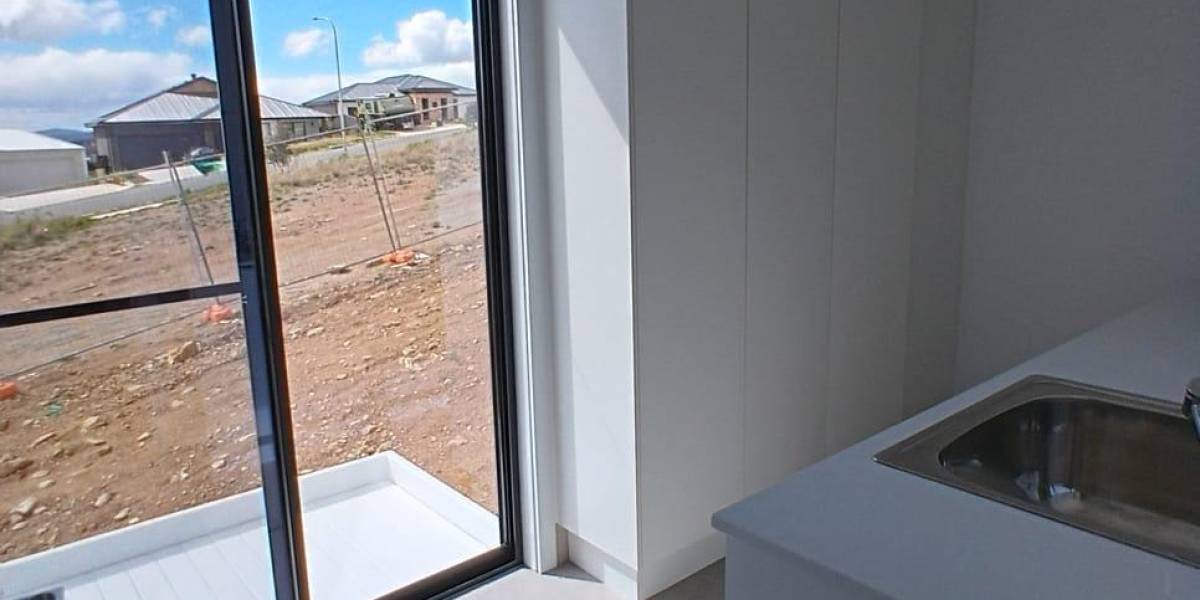 110 Edward Drive, GOOGONG, NSW 2620 AUS