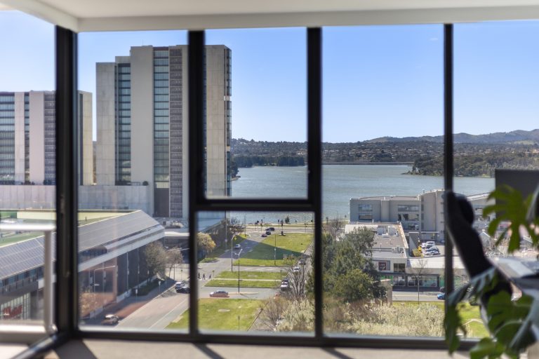 172/39 Benjamin Way, BELCONNEN  ACT  2617