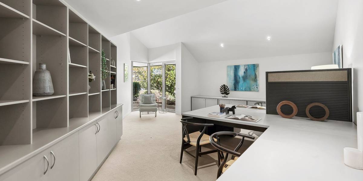 6 Kuhn Place, NICHOLLS, ACT 2913 AUS