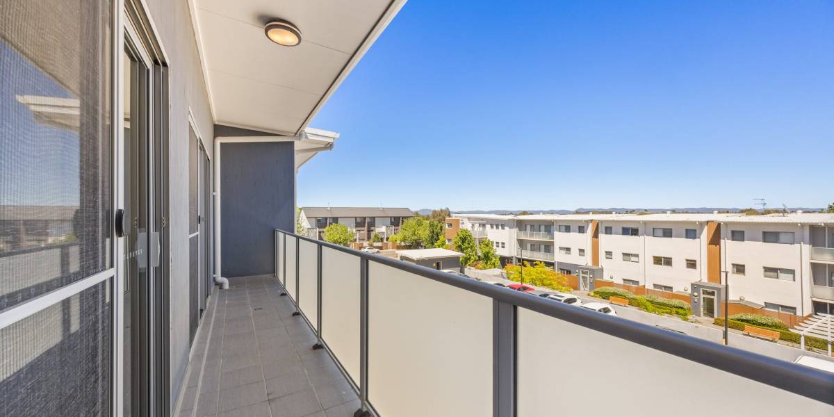 57/41 Clare Burton Crescent, FRANKLIN, ACT 2913 AUS